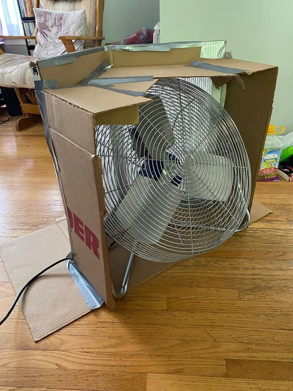 Kristin Iorio, a PhD student at the University of Toronto, created a DIY air purifier at home using a fan and two air filters.